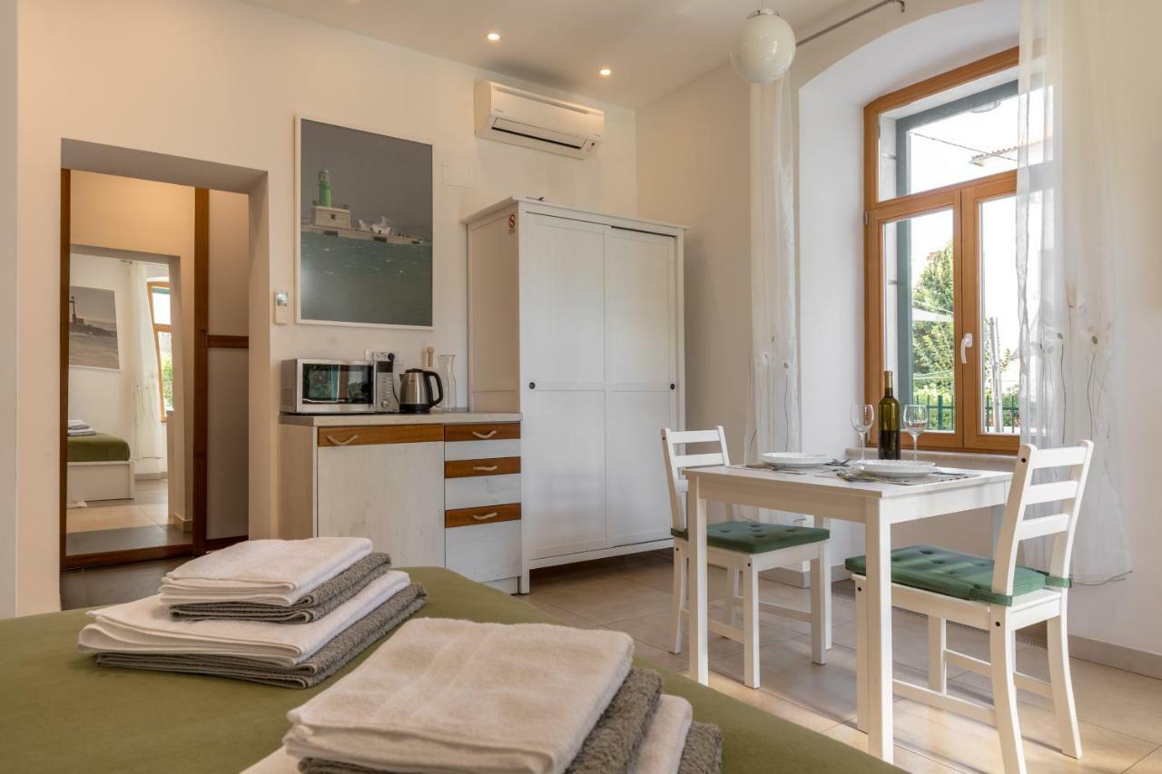Studio Apartment Dzapo Split Zewnętrze zdjęcie