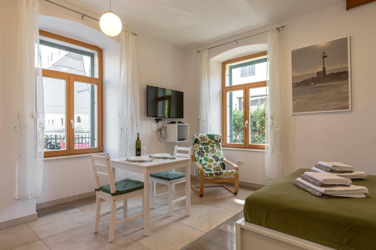 Studio Apartment Dzapo Split Zewnętrze zdjęcie